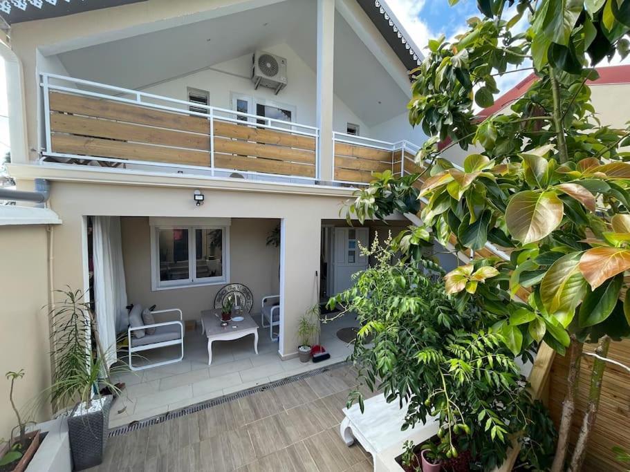 Grand Studio Charmant, Tout Equipe… Saint-Denis Exterior foto