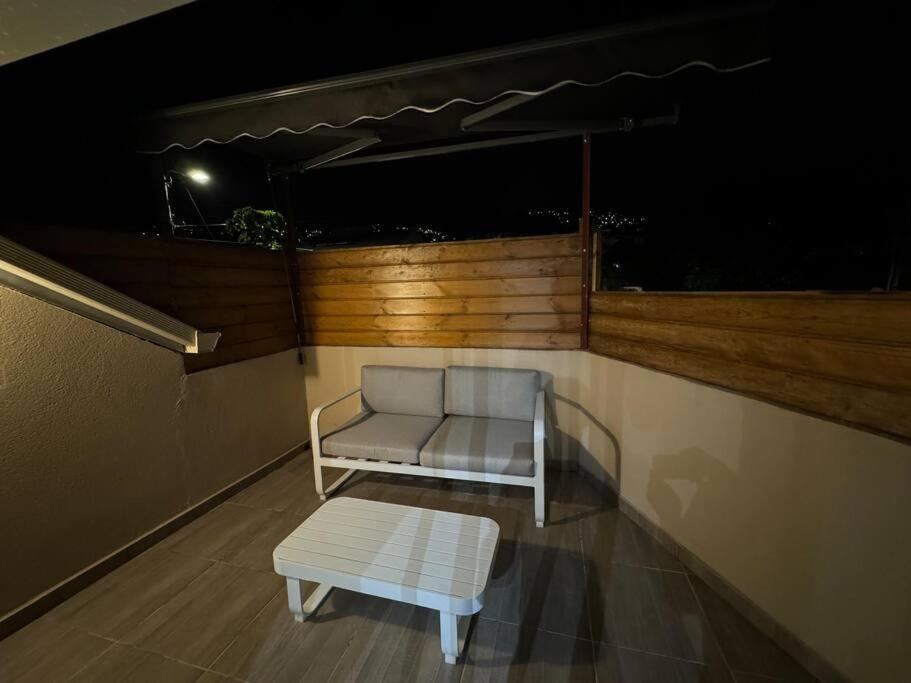 Grand Studio Charmant, Tout Equipe… Saint-Denis Exterior foto