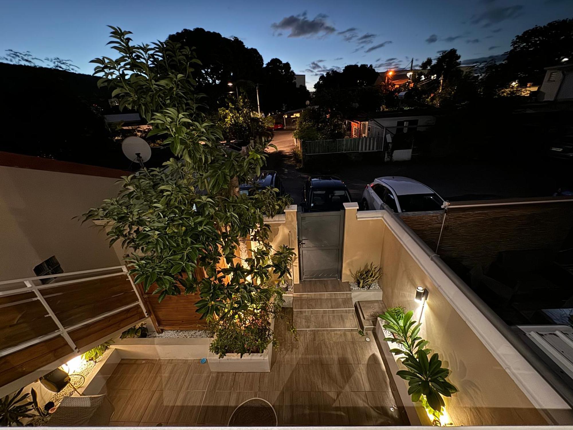 Grand Studio Charmant, Tout Equipe… Saint-Denis Exterior foto